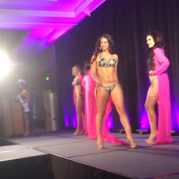 💜Meet your Posher!💜 - Picture 9 of 10